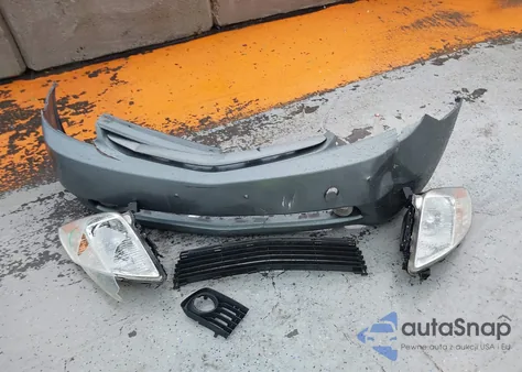 2005 Toyota Prius z USA, uszkodzony, nr VIN JTDKB20U853057196